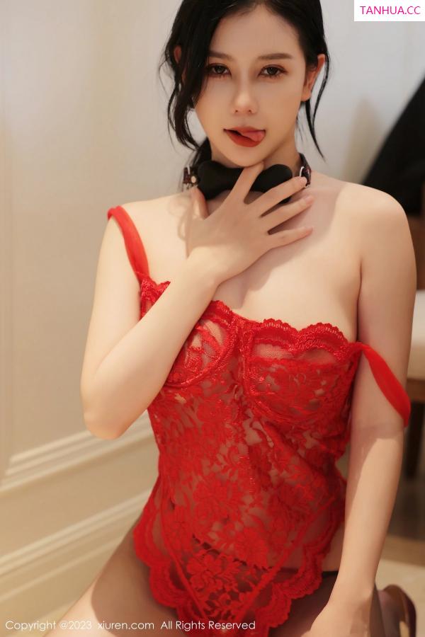 尹甜甜  [XiuRen]高清写真图 2023.03.27 No.6475 尹甜甜 万宁旅拍第64张图片